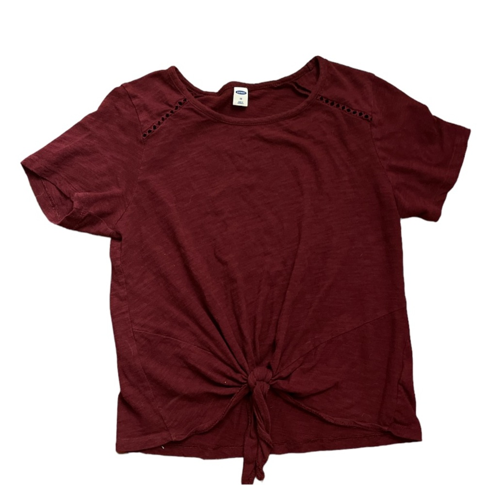 Maroon Front Knot Cropped Tee